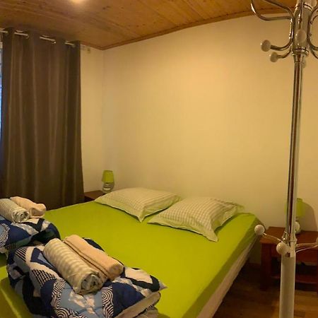 Les Chalets Fleurs De France - Kota Saint-Dalmas Εξωτερικό φωτογραφία