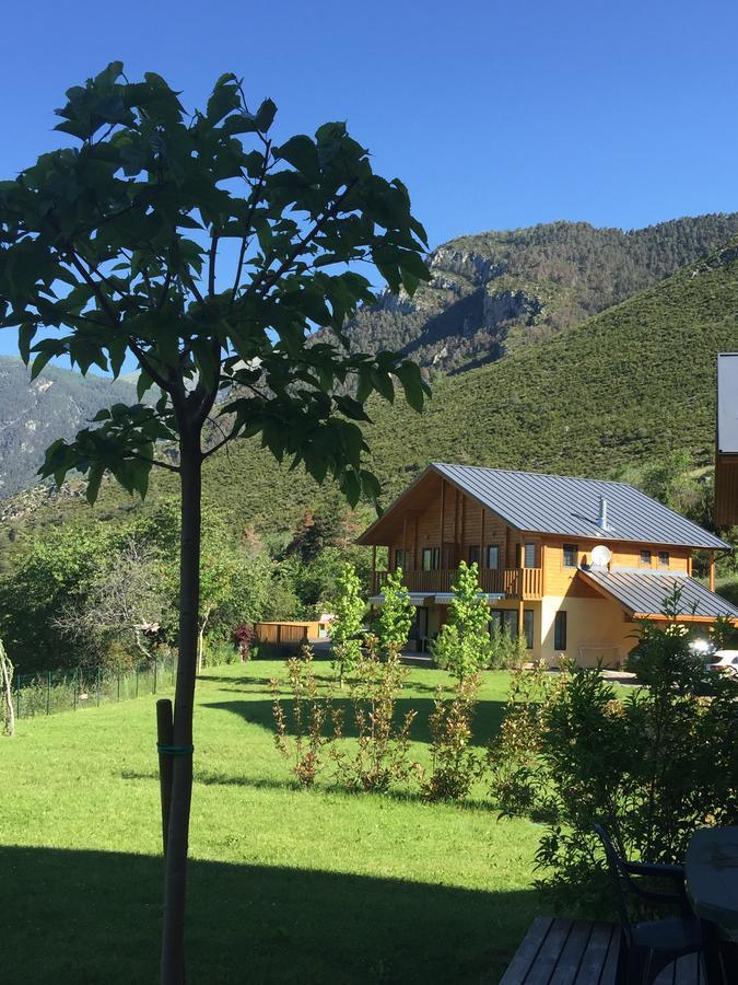 Les Chalets Fleurs De France - Kota Saint-Dalmas Εξωτερικό φωτογραφία