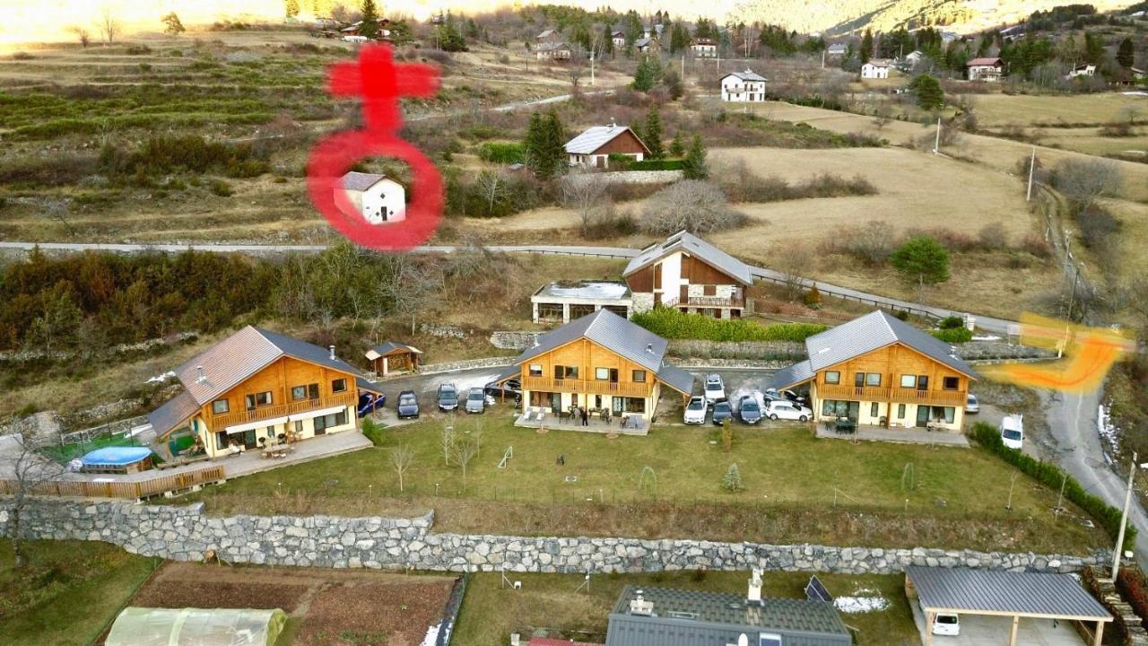 Les Chalets Fleurs De France - Kota Saint-Dalmas Εξωτερικό φωτογραφία